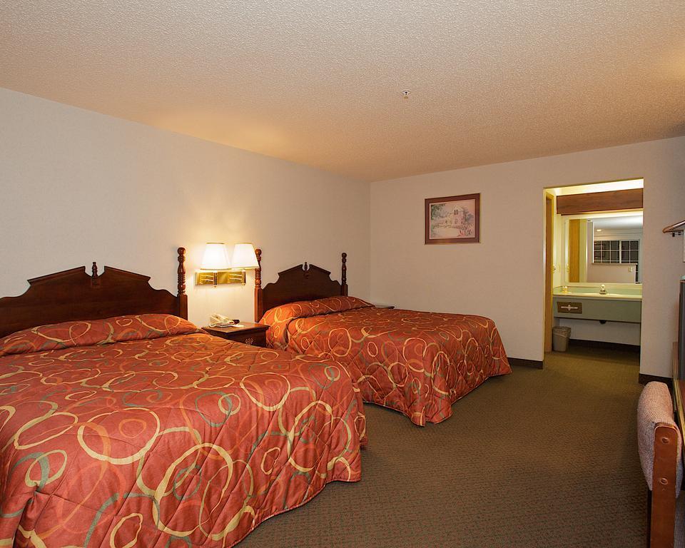 Econo Lodge Southeast Milwaukie/Portland Exterior photo