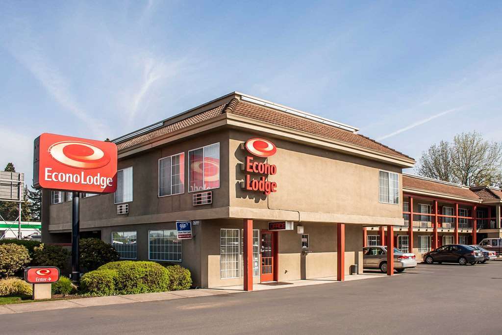 Econo Lodge Southeast Milwaukie/Portland Exterior photo